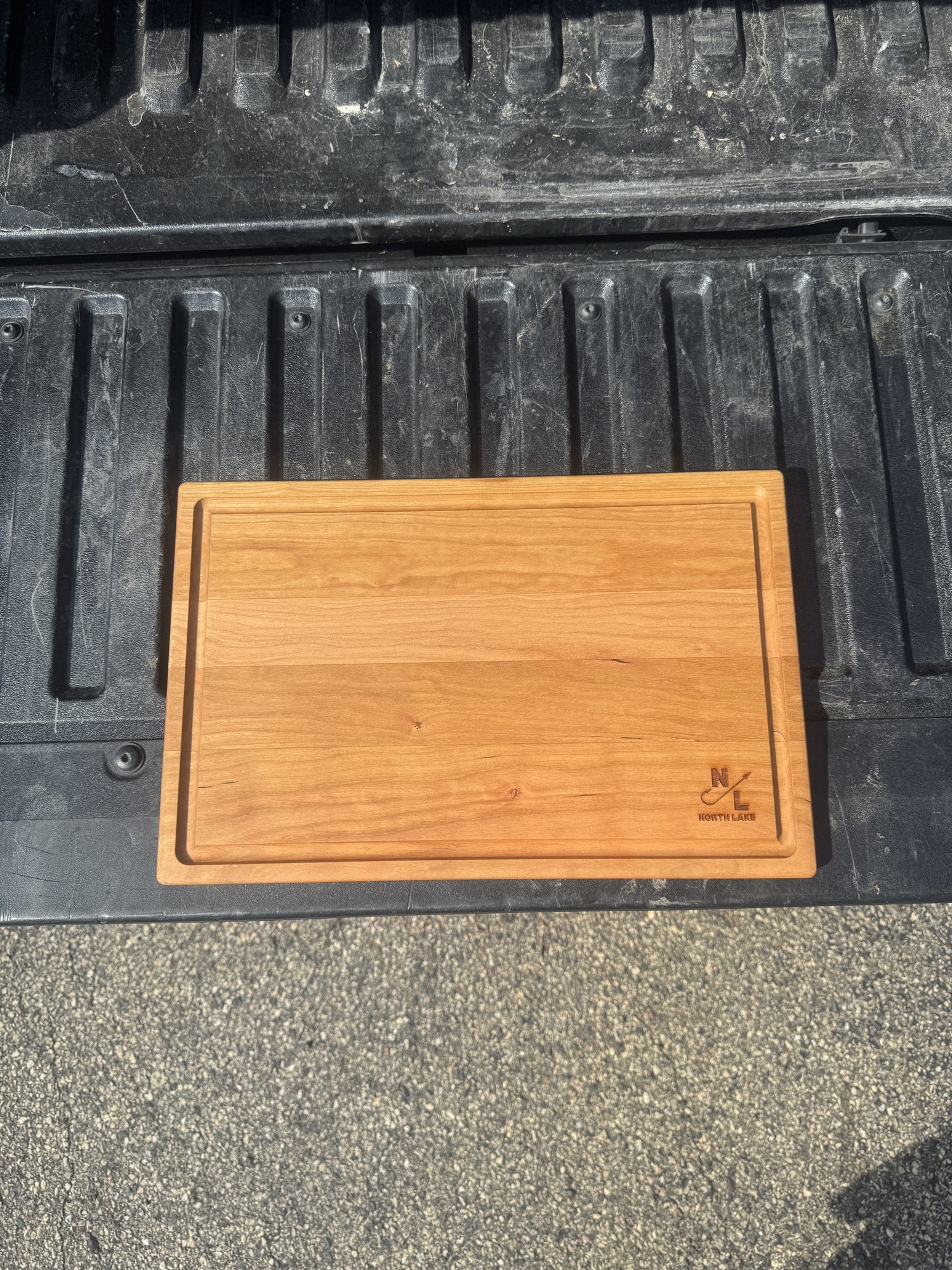 11x17 Cherry Cutting Board
